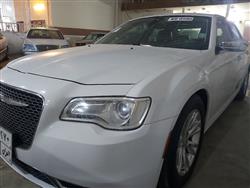 کرایسلەر 300